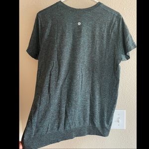 Swiftly Breath Relaxed-Fit Short Sleeve Lululemon shirt